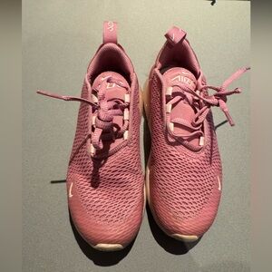 Nike Air Max 270 size 13